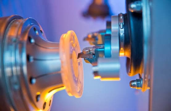 Estrutura tecnológica do laboratório óptico Opticom